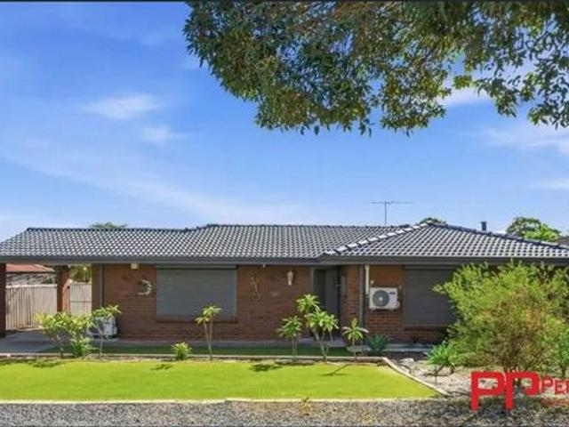 Spacious Family Home in a Quiet Gosnells Cul de Sac