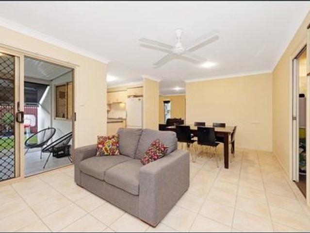 Spacious Family Home in a Quiet Kirwan Location