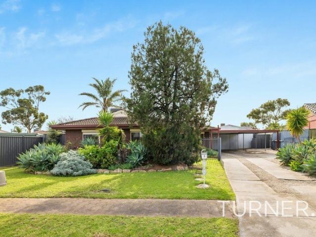 Spacious family home in a quiet peaceful location!