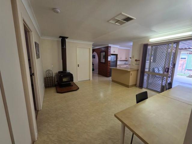 Spacious Family Home in a Quiet Wandoan Location