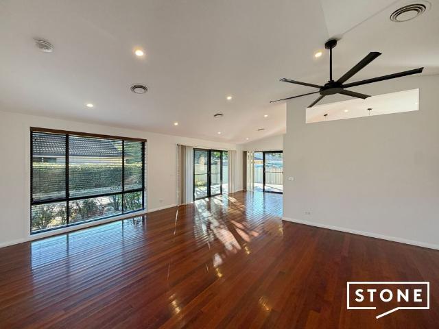 Spacious family home in a sought after coastal location