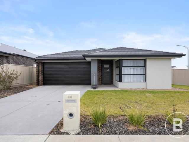 SPACIOUS FAMILY HOME IN BLUE CHIP LOCALE