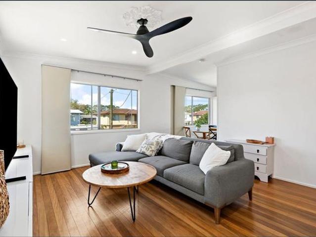 Spacious Family Home in Bray Park