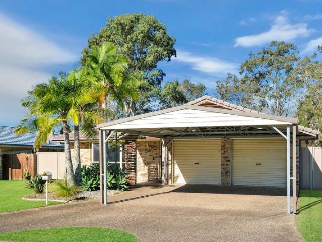 Spacious Family Home in Bracken Ridge 7 Springer Place