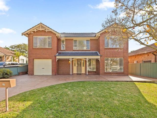 Spacious Family Home in Central Location