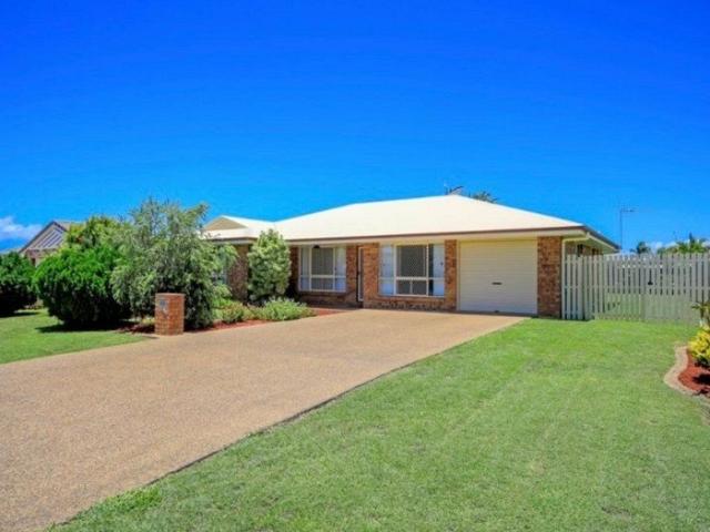 Spacious Family Home in Convenient Kepnock Location