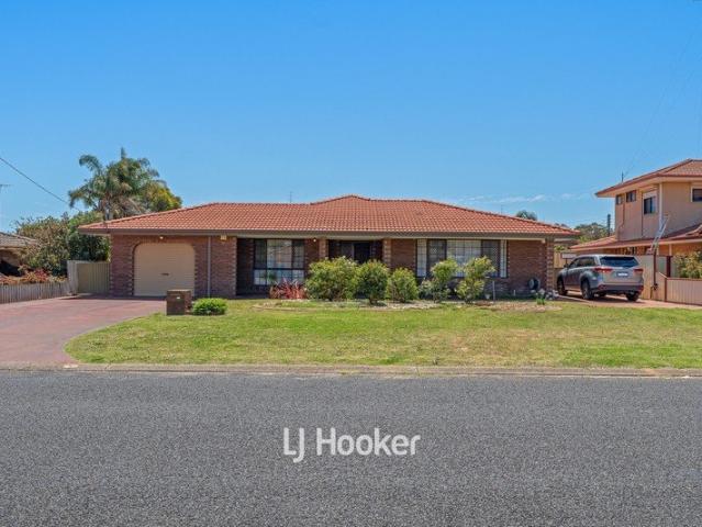 Spacious Family Home in Convenient Location