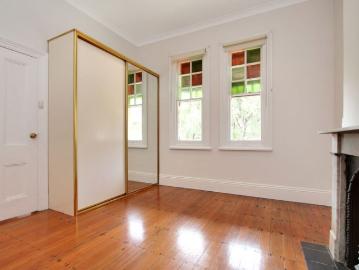 Spacious Family Home In Convenient Location