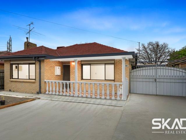 Spacious Family Home in Convenient Thomastown Location
