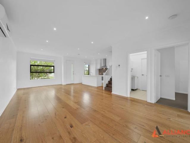 Spacious Family Home in Craigieburn