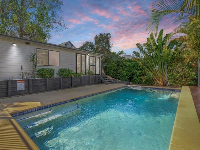 SPACIOUS FAMILY HOME IN DESIRED LOCATION