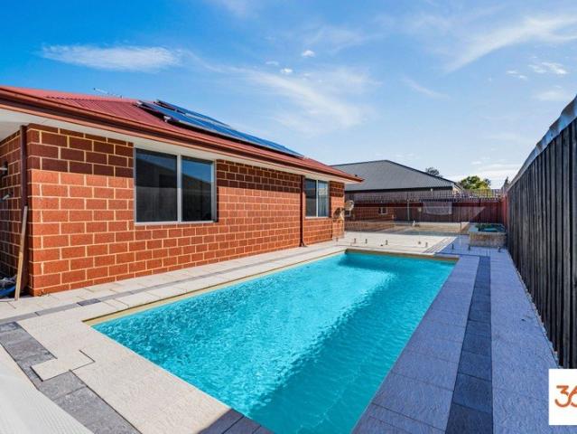 Spacious Family Home in Ellenbrook
