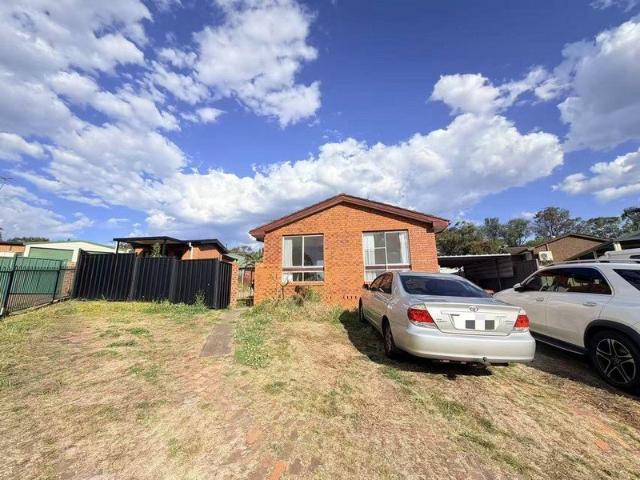 Spacious Family Home in Eschol Park