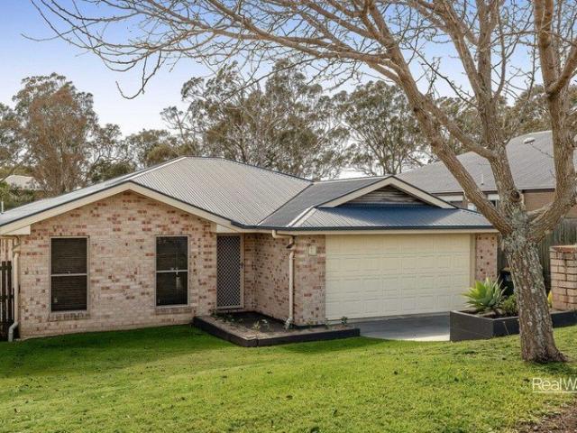 Spacious Family Home In Glenvale