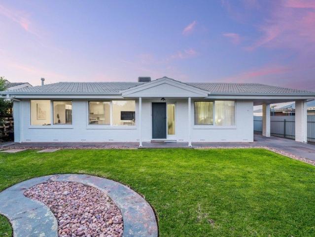 SPACIOUS FAMILY HOME IN GREAT LOCATION