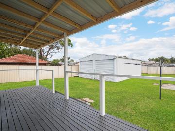 Spacious family home in great location!