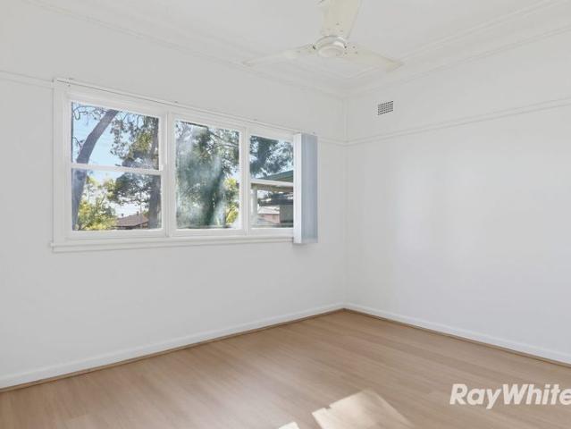 SPACIOUS FAMILY HOME IN GREAT LOCATION!