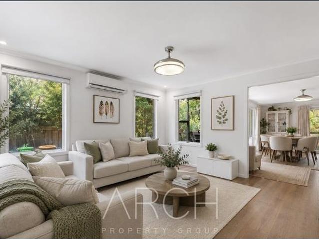 Spacious Family Home in great location!
