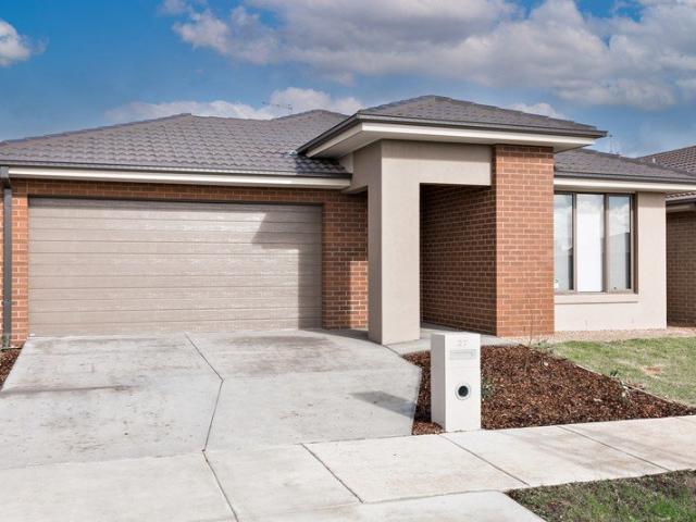 SPACIOUS FAMILY HOME IN HEART OF ALFREDTON