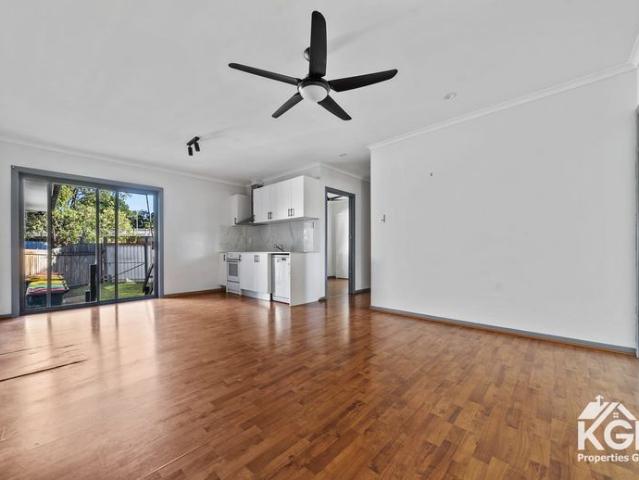 Spacious Family Home in Holland Park West Two rentals available