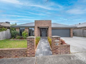 Spacious family home in Insignia