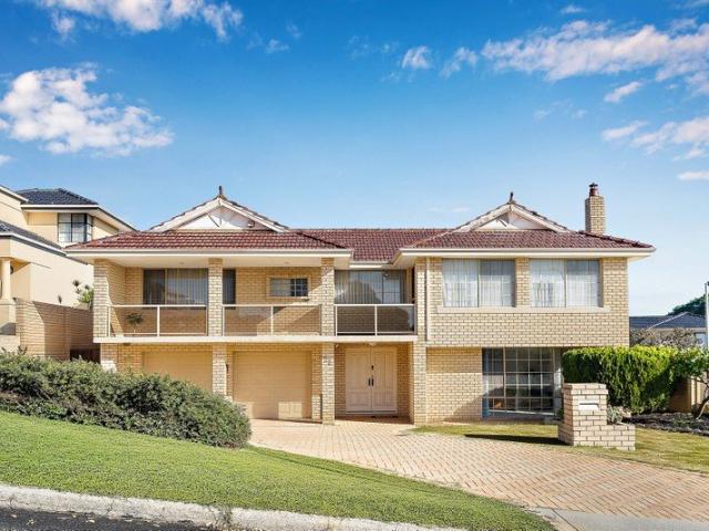 Spacious Family Home in Kardinya