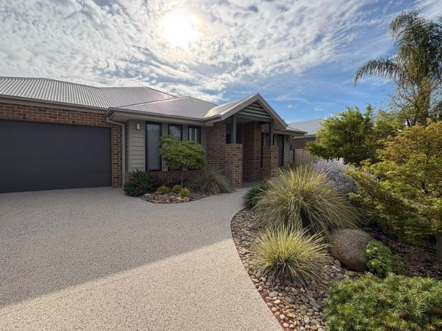 Spacious Family Home in Kialla
