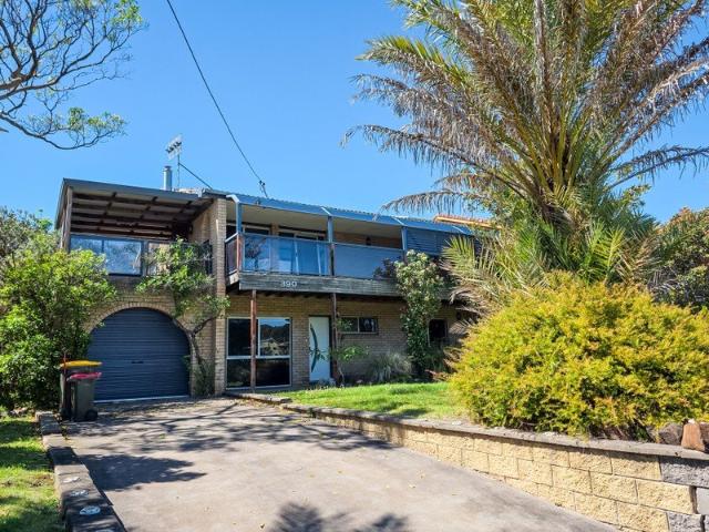 Spacious family home in Malua Bay