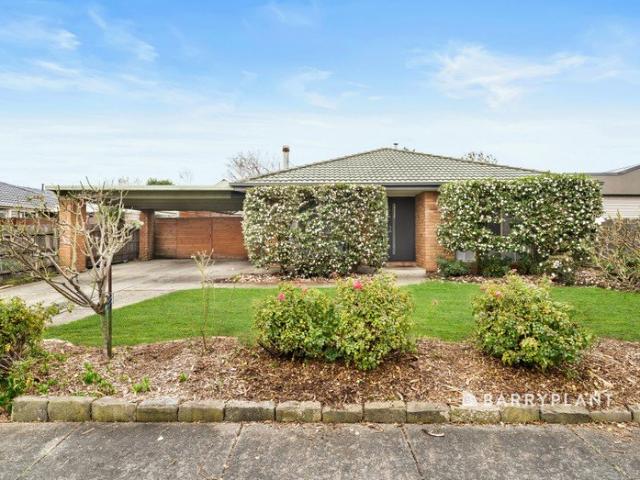 Spacious Family Home in Oatlands Estate