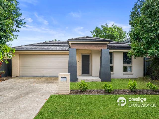 spacious family home in peaceful voyager point