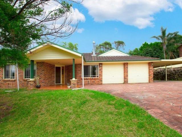 Spacious Family Home in Peaceful Cambewarra Village