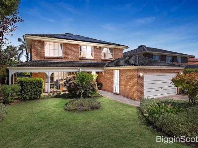 Spacious Family Home in Prime Wheelers Hill Location
