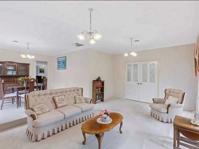 Spacious Family Home in Prime Blackburn North Location