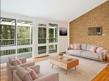 Spacious Family Home in Prime Kenthurst Location