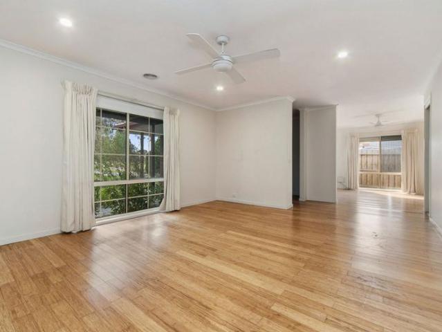 Spacious Family Home in Prime Langwarrin Location