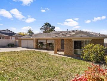 Spacious Family Home in Prime Location
