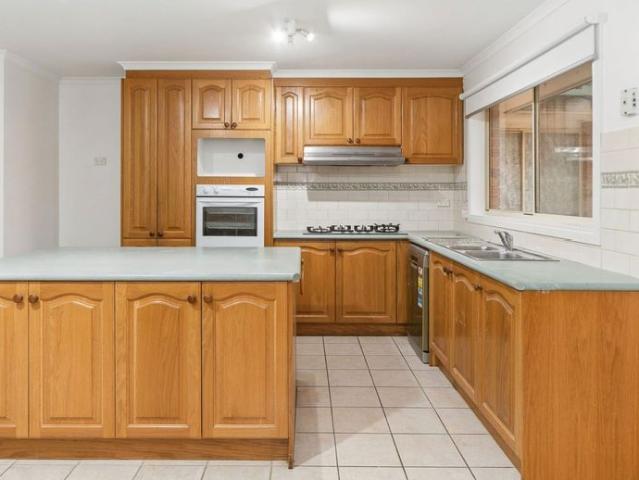 Spacious Family Home in Prime Location Narre Warren South