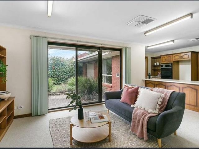 Spacious Family Home in Prime Manningham Location