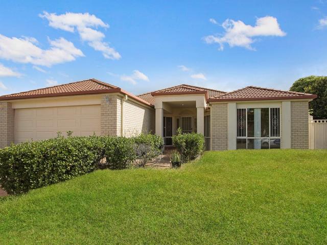 Spacious Family Home in Prime Robina Location