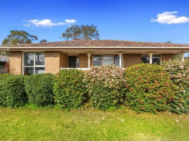Spacious Family Home in Quiet Coldstream Location