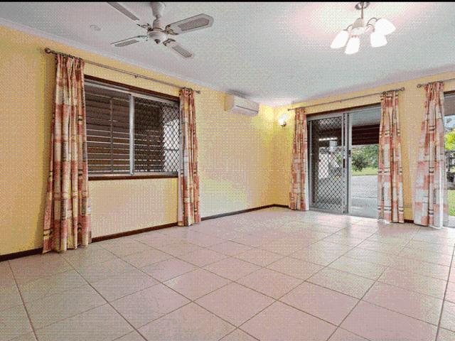 Spacious Family Home in Quiet Cul de Sac