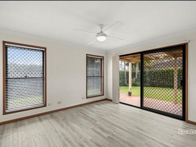 Spacious Family Home in Quiet Middle Ridge + Solar