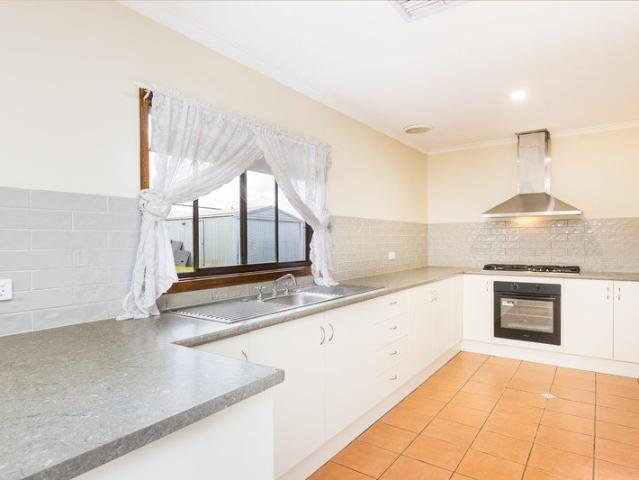 Spacious Family Home in Red Cliffs