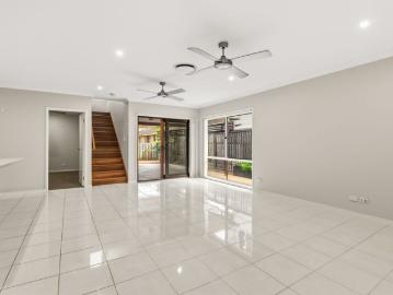 Spacious Family Home in Rochedale!