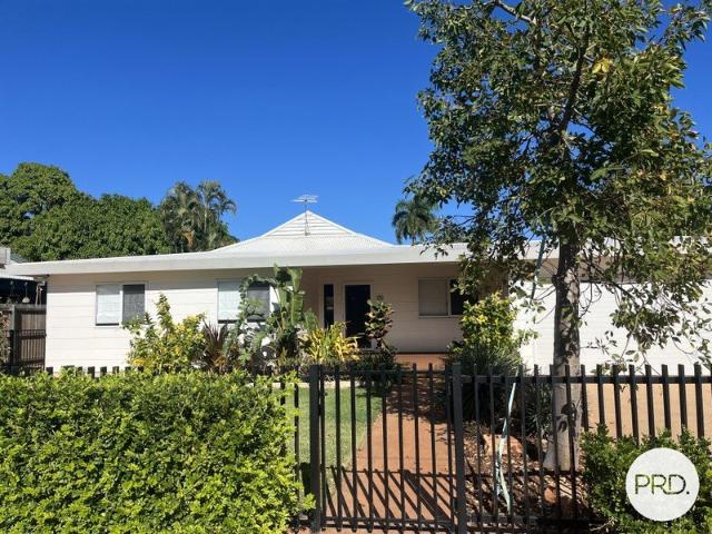 Spacious Family Home in Sought After Cable Beach