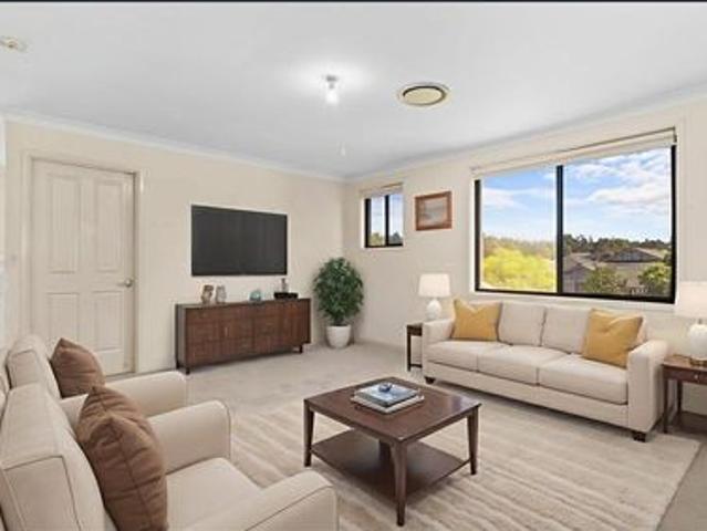 Spacious Family Home in Sought After Willows Bend Estate