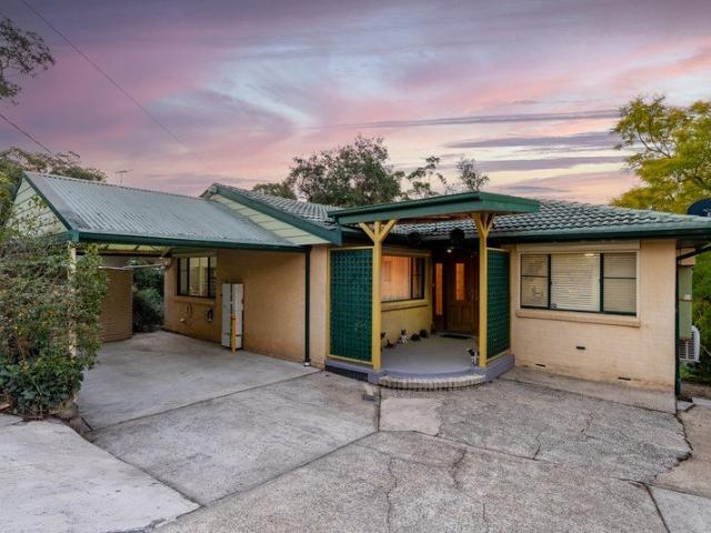 Spacious Family Home Located in a Peaceful Bush Retreat