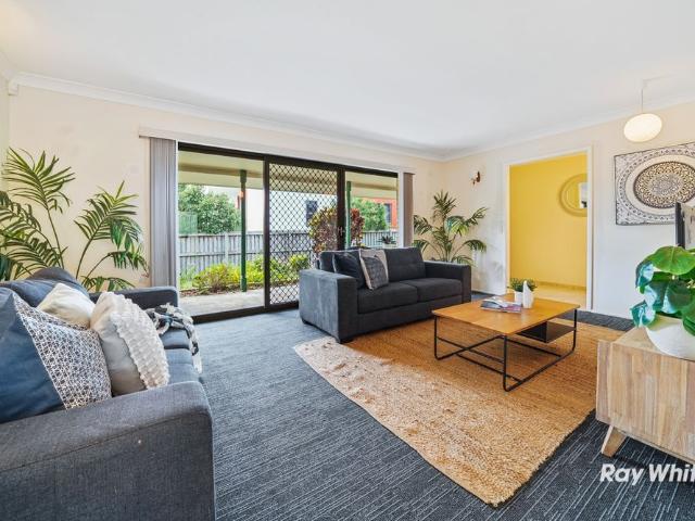 Spacious Family Home Located in the Heart of Springwood!