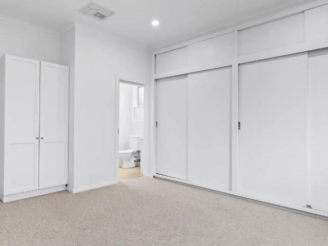 Spacious Family Home Moments from the Beach, Schools & Shops