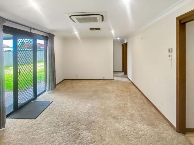 Spacious Family Home Near Orana Mall and Schools